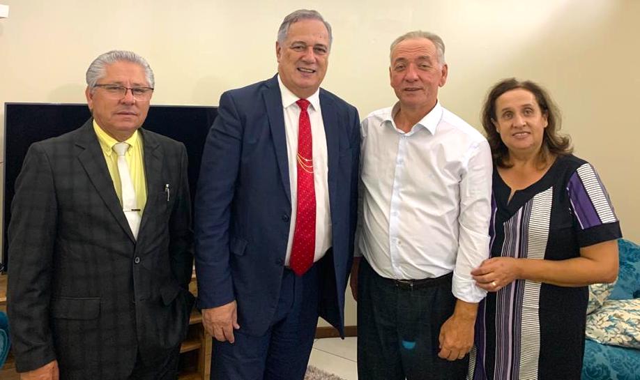 Dupla celebração Dupla celebração