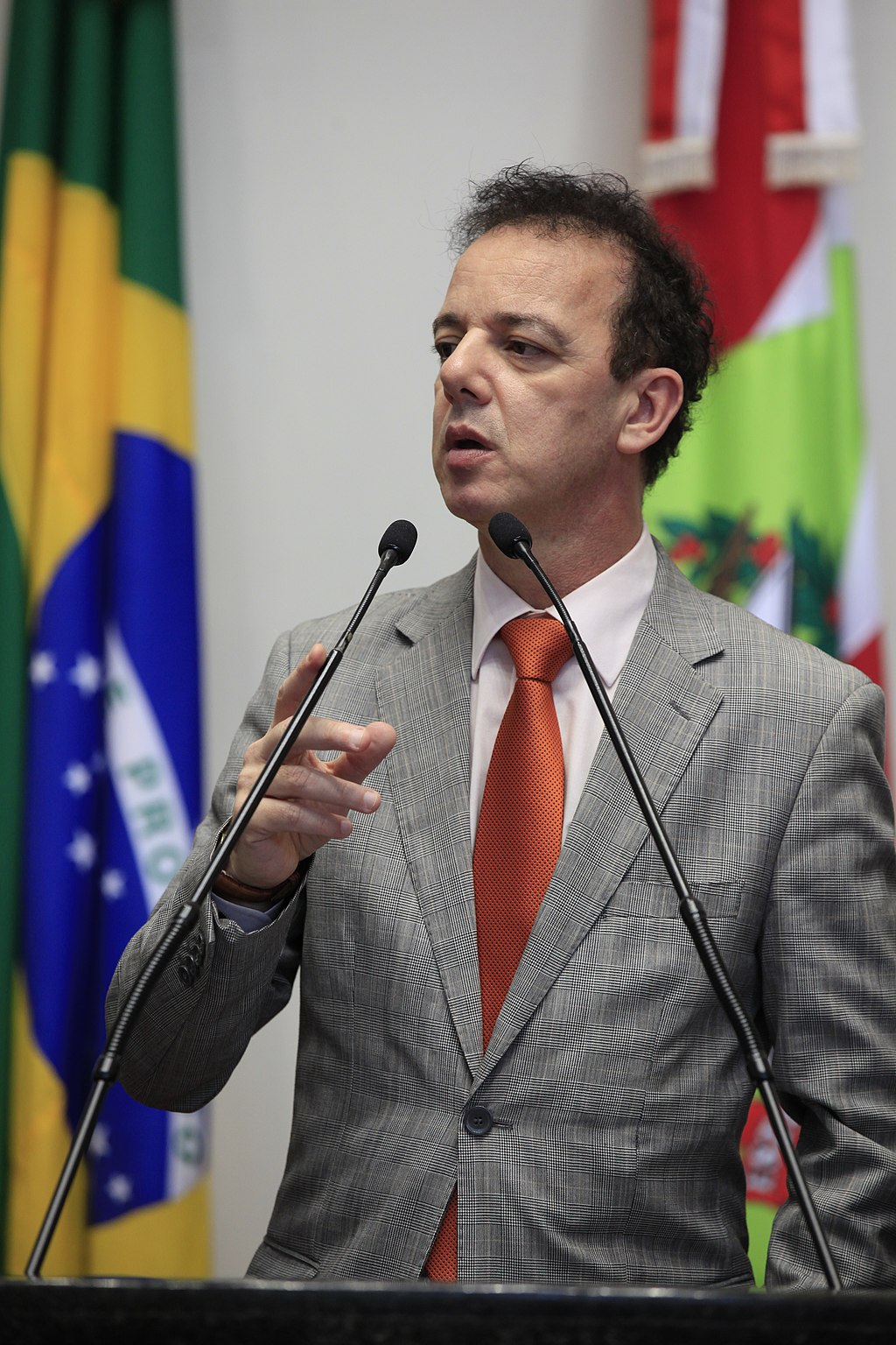Ismael dos Santos será um dos representantes dos catarinenses no Congresso Nacional